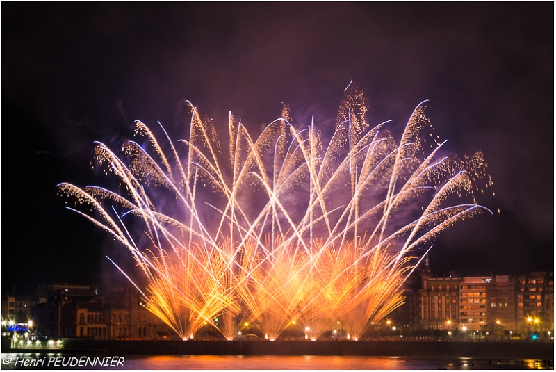 FEUX_ARTIFICE_B18_1507_RC.jpg